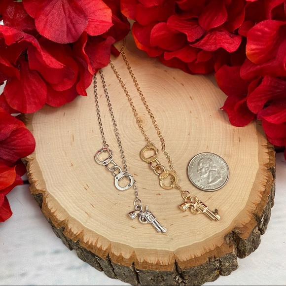 Handcuff and Gun Pendant Y-Necklace - Picture 12 of 13